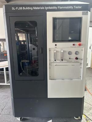 주문 PC 제어 모델 ISO 5657 불화성 검사기 10Kw/m2 ~ 70kW/m2 방사능과 50W 출력 온라인 제조
